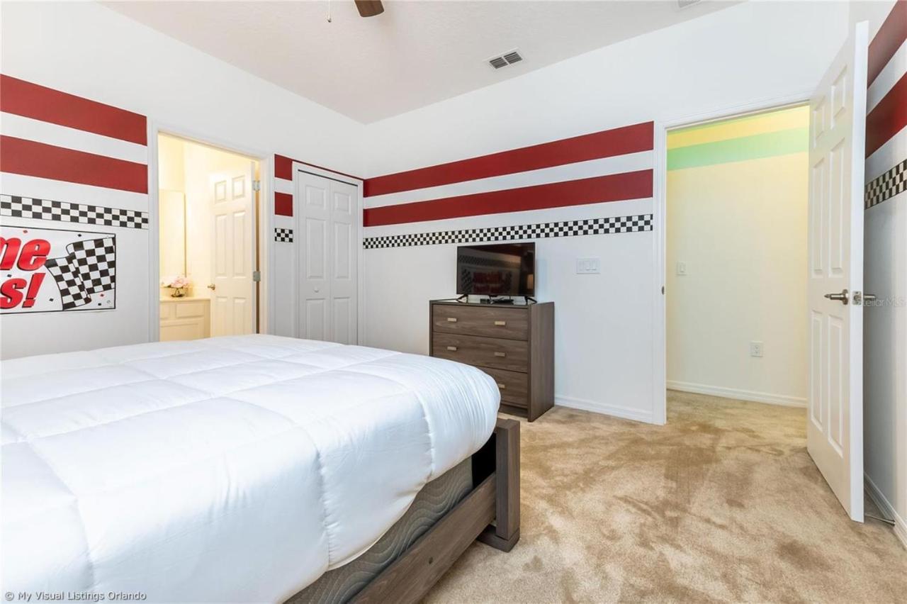 Oakwood Oasis Hotell Davenport Exteriör bild