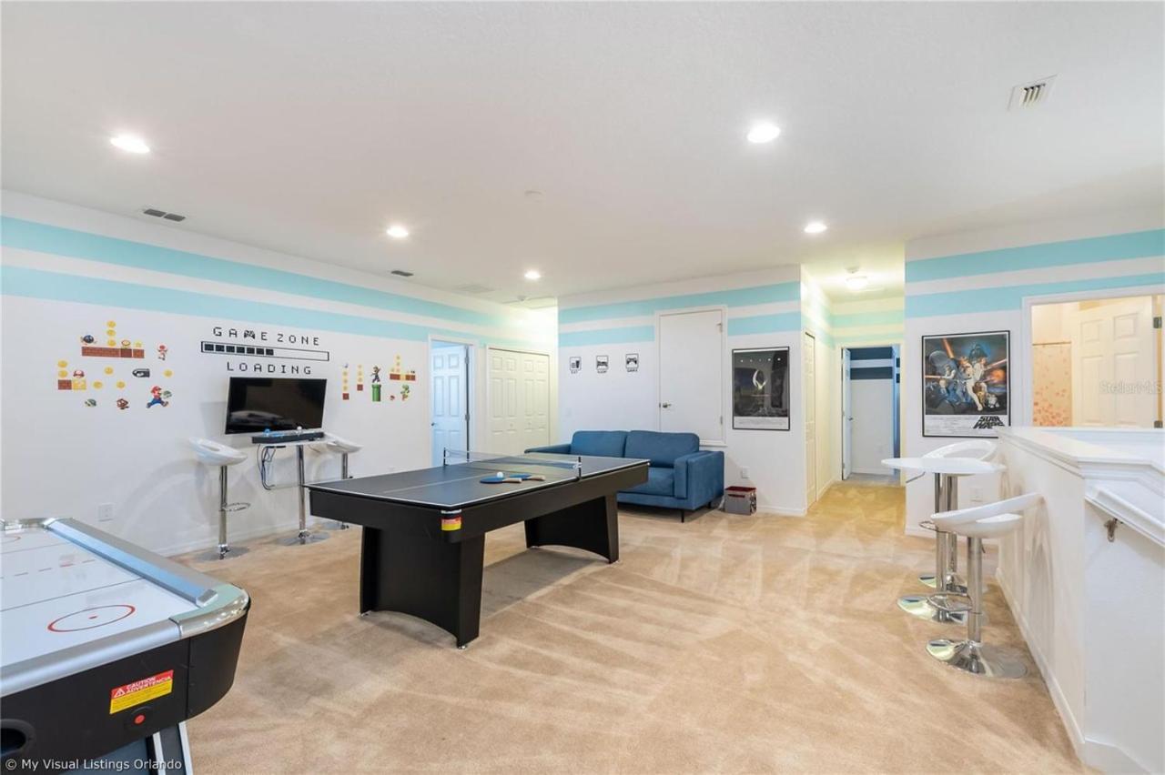 Oakwood Oasis Hotell Davenport Exteriör bild